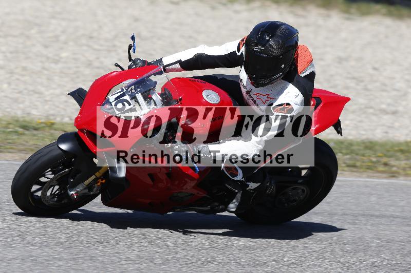 /06 08.04.2026 Cornu Master School ADR/Gruppe blau/76